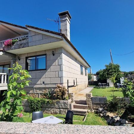 Апартаменты Casa Celia Camino Portugues Туй Экстерьер фото