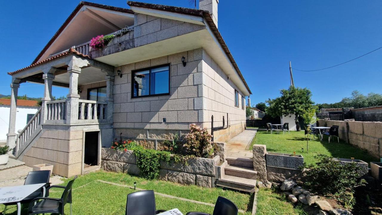 Апартаменты Casa Celia Camino Portugues Туй Экстерьер фото